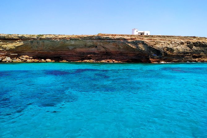 CRYSTAL WATERS SEA EXPERIENCE, from Figueretas - Entering The Day: departure from Figueretas and where to check in