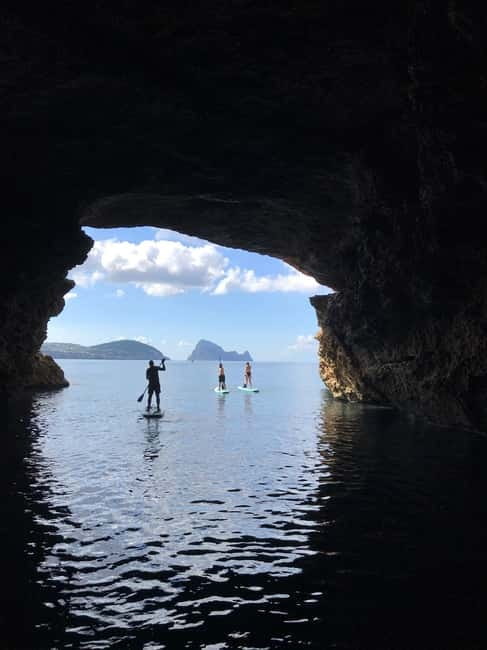 Curso de PaddleSurf, Visita Cuevas y Calas secretas, Snorkel - Cliffs, Caves, and Secret Spots: The Route Is the Main Event