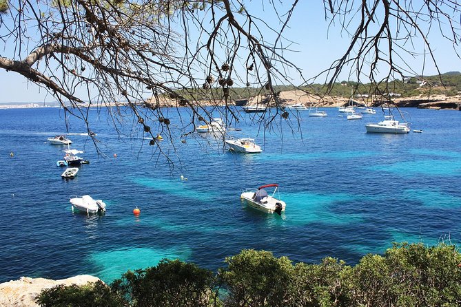 Discover Cala Bassa and Cala Comte on board a catamaran - Beach Clubs as a Route Reference: CBBC or Sunset Ashram