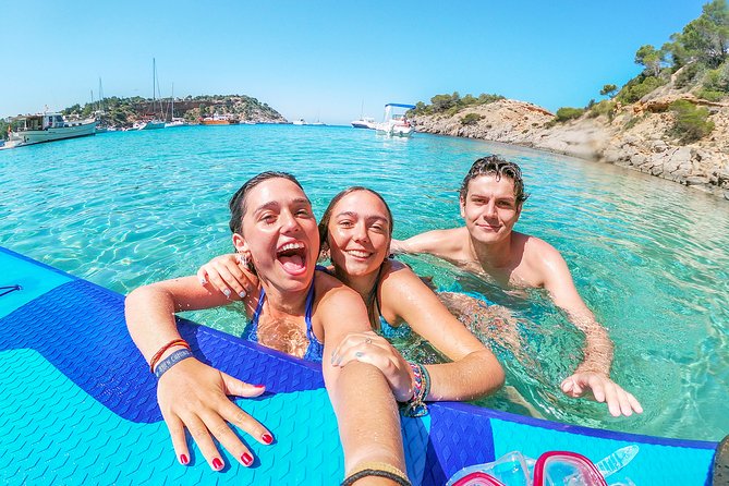 Discover the best corners of the island in paddle surf - Should You Book This Paddle Surf Tour?