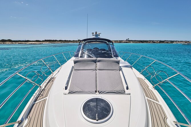 Enjoy an unforgettable experience with the Elegant CRANCHI 47 - What’s included (and what’s not) so you can budget calmly