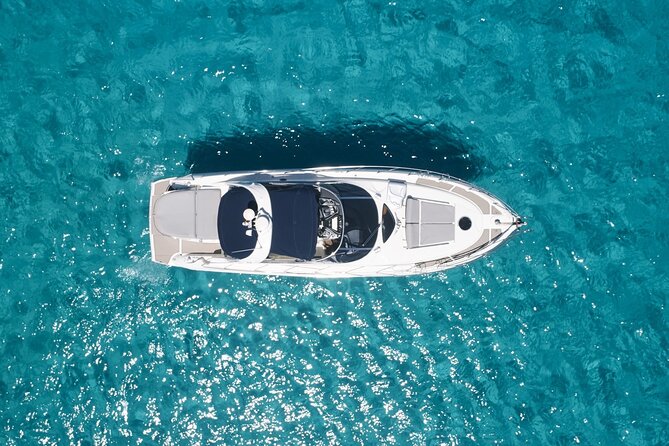 Enjoy an unforgettable experience with the Elegant CRANCHI 47 - Price and value: what $3,129.49 per group really buys you