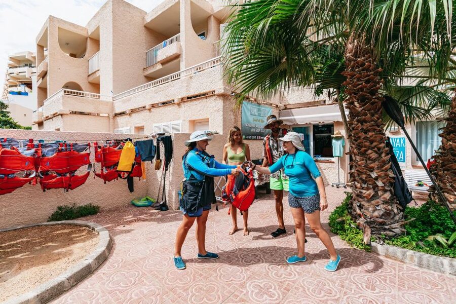 Es Figueral: Guided Kayaking and Snorkeling Tour - The Route Highlights: Racó de s’Aubadar, Illot de s’Or, and Ses Mayoles