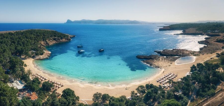 Explore Ibiza's Hidden Coves: No-License Boat Rental - Key points at a glance