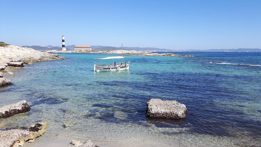 From Formentera to Espalmador and Illetes - Why Illetes and Espalmador feel different from shore time