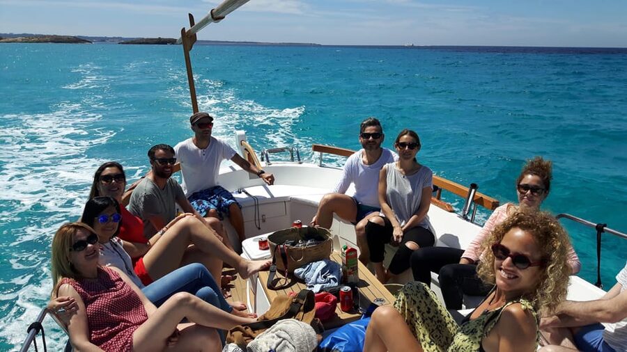 From Formentera to Espalmador and Illetes - The onboard setup on a Formentera llaüt