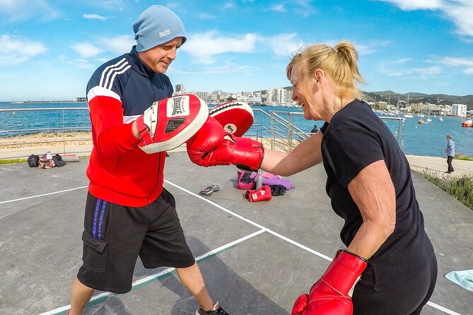 Group Fitness Classes San Antonio Ibiza - Equipment, towels, and the small choices that protect your vacation