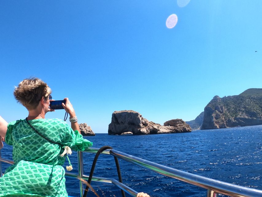 Ibiza: Boat Trip to Margaritas Islands and Aquarium Ticket - Ses Balandres swim stop: gear, buoyancy, and calm confidence