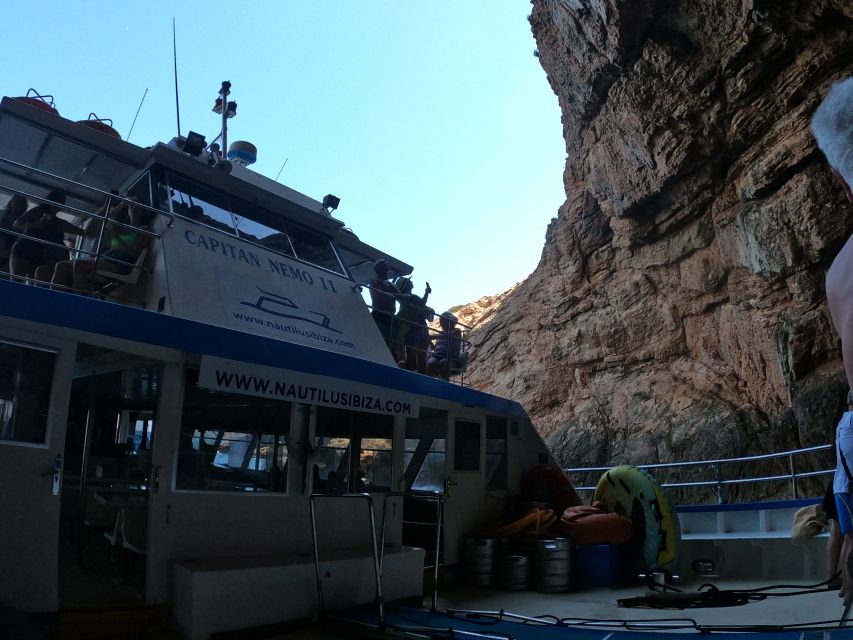 Ibiza: Boat Trip to Margaritas Islands and Aquarium Ticket - Practical tips: what to pack so you enjoy every stop