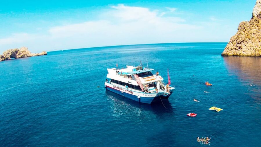 Ibiza: Cala Salada & North Cruise with Drinks & Snorkeling - Cruise Along Ses Margalides: Views With Commentary