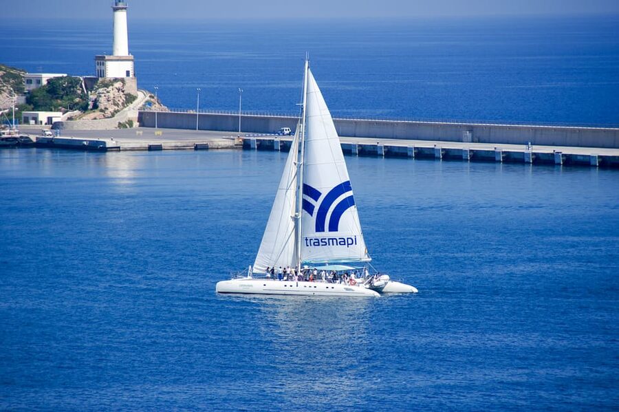 Ibiza: Catamaran Cruise to Formentera with Meal and Drinks - Key Things I’d Plan Around