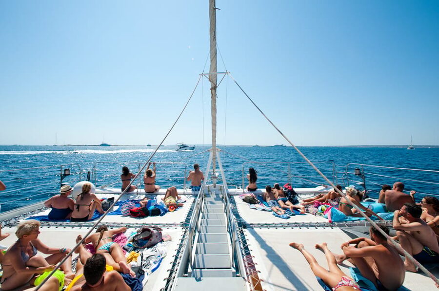 Ibiza: Catamaran Cruise to Formentera with Meal and Drinks - Illetas and Playa de Ses Illetes: Lunch, Snorkeling, and the Best Water Time