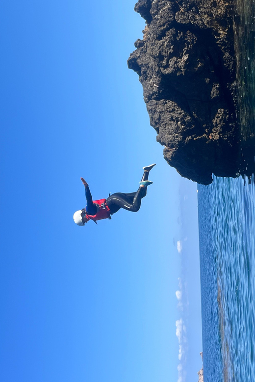 Ibiza Coasteering Experience - The route begins at Platja Pou d’es Lleo
