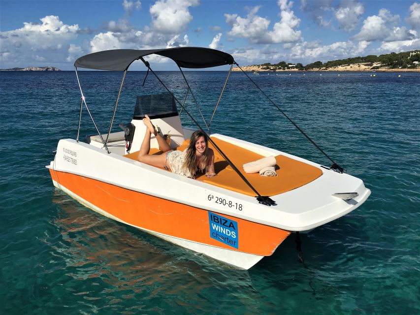Ibiza: Discover the best coves in a boat driven by yourself - Who this suits best (and who should be cautious)