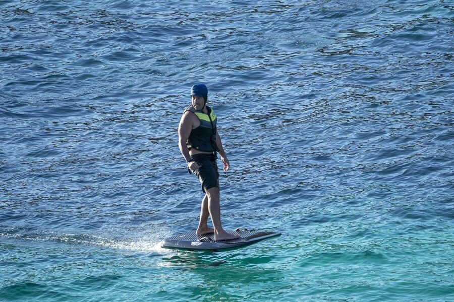 Ibiza: E-Foil Lesson With Licensed Instructor - Why an Ibiza E-Foil lesson feels different from a boat tour