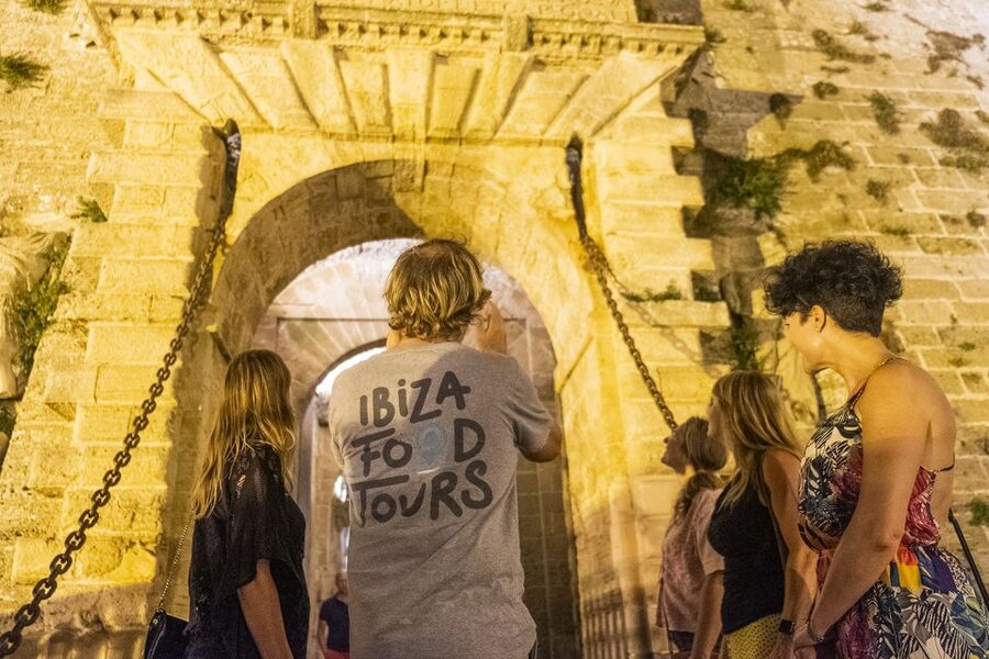 Ibiza: Guided Food Tour of Ibiza Town with Tastings - Small Groups and Multilingual Guides: The Human Value