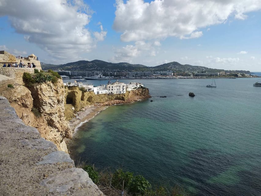 IBIZA HIGHLIGHTS TOUR: From Unesco heritage to best beaches - Dalt Vila UNESCO: the hilltop you’ll remember