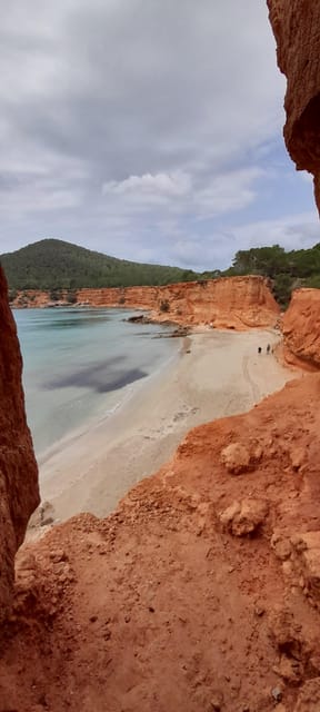 IBIZA HIGHLIGHTS TOUR: From Unesco heritage to best beaches - Food, markets, shopping, and even yoga