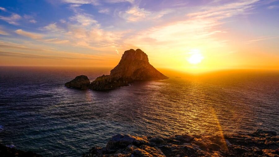 Ibiza: Midday or Sunset Sailing with Snacks and Open Bar - Optional Add-Ons for Birthdays, Proposals, and Photos