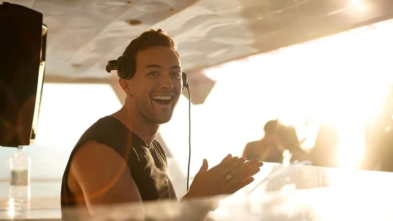 Ibiza: Party Boat w/ Drinks, Live Performances, DJ & Dancers - Should You Book This Ibiza Party Boat With Drinks?