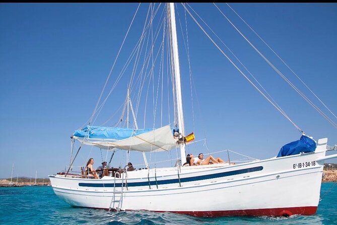 Ibiza: Private Sailboat with Tapas, Open Bar & Music - What to bring (and what to skip) for a smoother day at sea