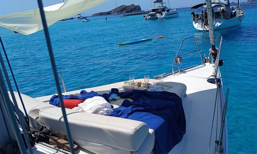 Ibiza: Sailing Day Trip, only up to 7 guests - Cala Comte Stop: Photos, Swimming, Snorkeling, and SUP Time