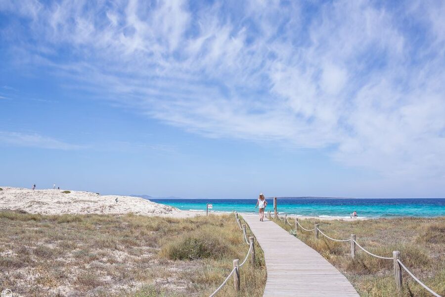 Ibiza: Santa Eulalia Round-Trip Transfer to Formentera - Getting back to Ibiza: return times and boat changes