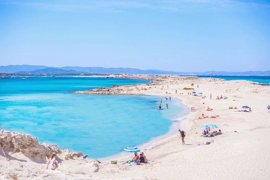 Ibiza: Santa Eulalia Round-Trip Transfer to Formentera - Crossing time and onboard comforts on the way to Formentera