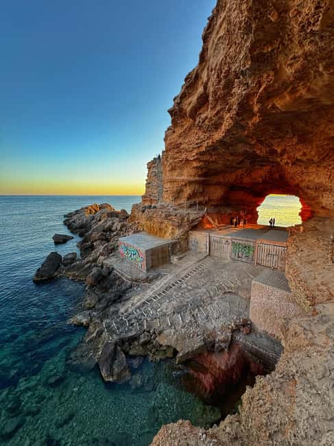 Ibiza: Secret Spots Island Tour by Land Rover Defender - Cala Comte’s quick photo stop: short time, big payoff