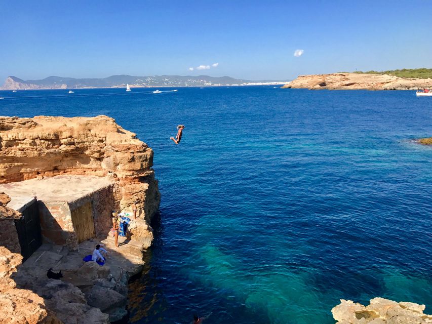 Jeep Wrangler Tour Ibiza - Included Perks That Make the Day Smoother