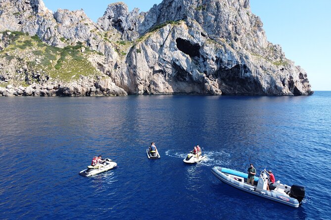Jet ski excursion from San Antonio (Ibiza) to Es Vedrá - What Happens Before You Go: No Prior Qualification, Real Coaching