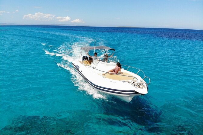 Private Boat Experience in Ibiza - A private boat day on Ibiza: how the day really flows