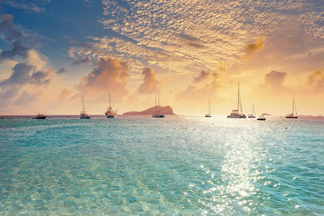 Private Mediterranean classic boat with Paddle boards+Snorkelling - Classic vs custom boat: comfort details that change the day
