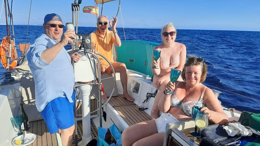 Private Sailboat Day-Trip from IBIZA to FORMENTERA - Playa de Ses Illetes: your best odds for that postcard feeling