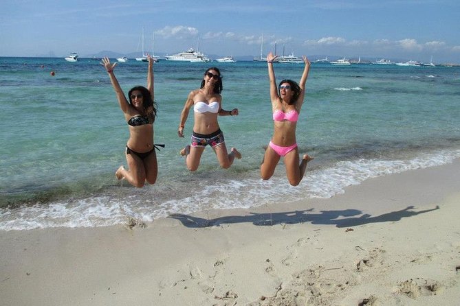 Sailing the Southern Beaches of Ibiza - Why this southern Ibiza sail is a strong value