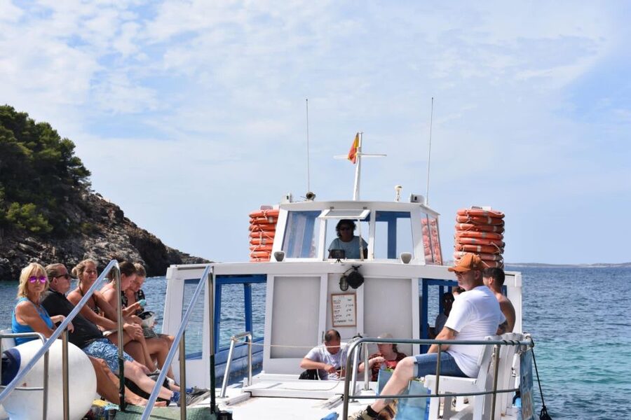 Sant Antoni: Round-Trip Ferry Transfer to Cala Salada Beach - Who This Trip Fits Best