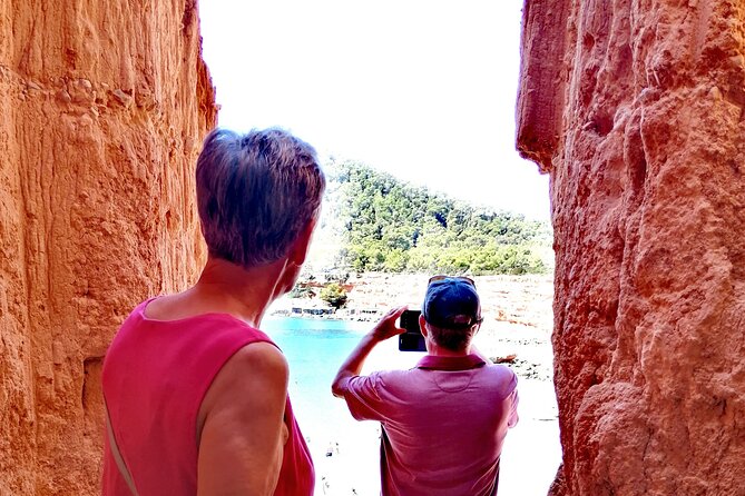 Secrets of Ibiza - Car tour in 8 hours - Entering Ibiza by car: how an 8-hour day really plays out