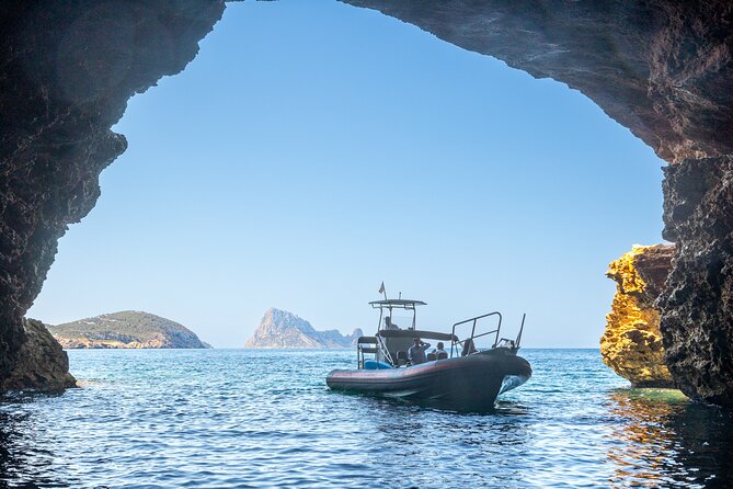 Speedboat tour to Es Vedra & Atlantis Ibiza - Should you book the Speedboat to Es Vedrà & Atlantis Ibiza?