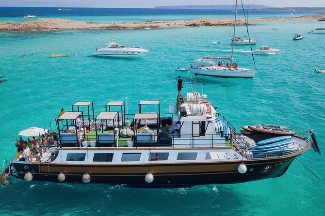 The Formentera Cruise in Balearic Islands - Ses Illetes: the snorkeling-and-swimming stop in open water calm